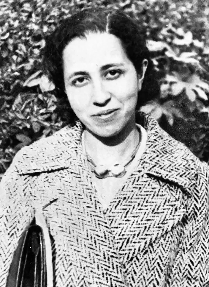 Portrait of Tawhida Ben Cheikh, Tunisia